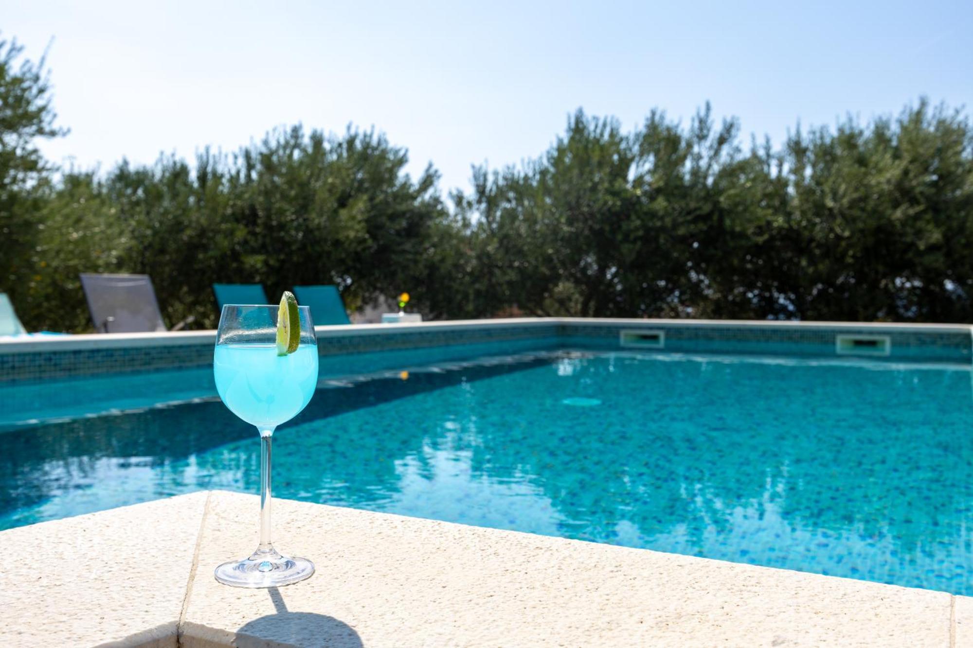 Casa Felice Apartments-Holiday Home Kastela Ngoại thất bức ảnh