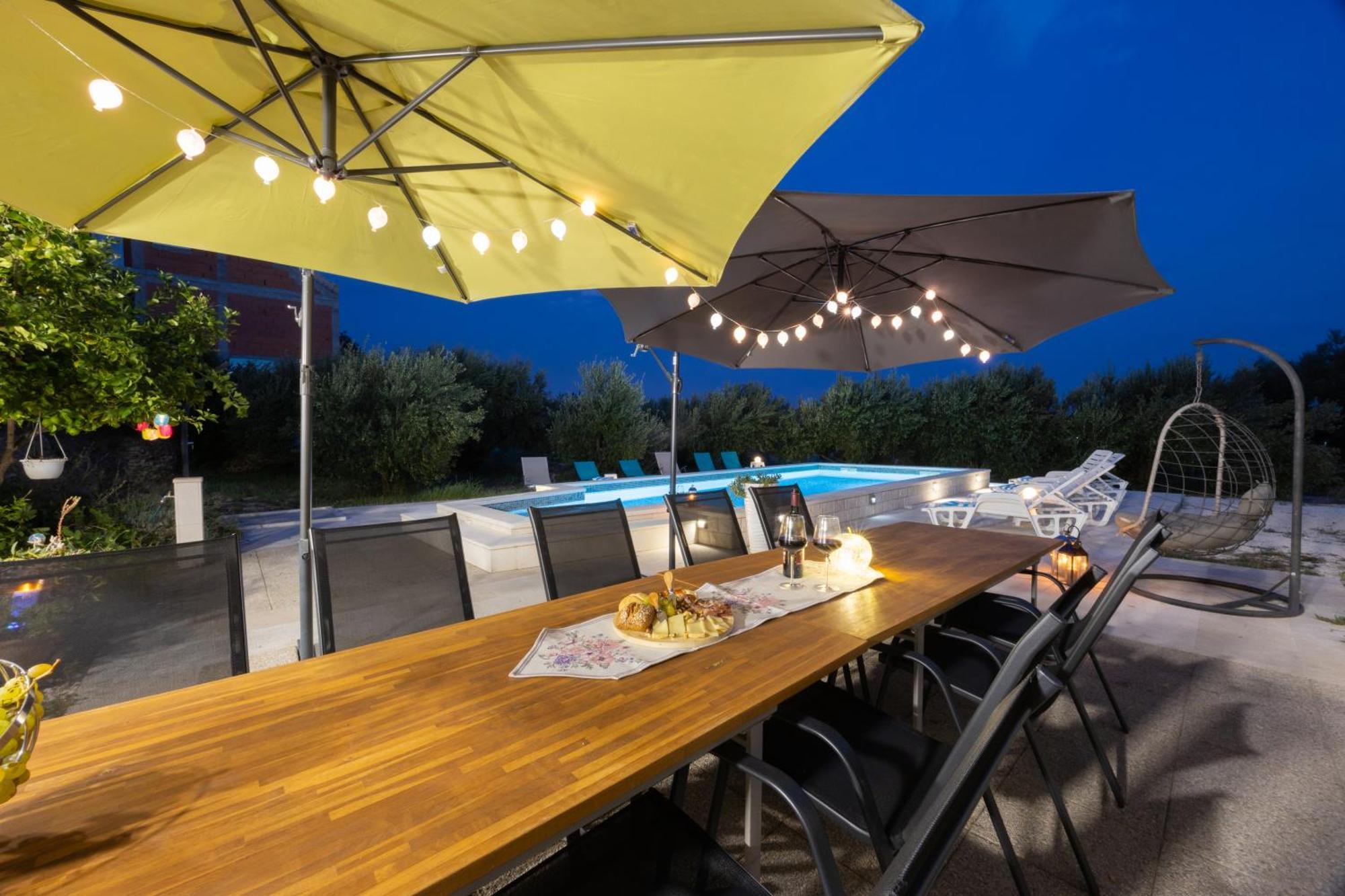 Casa Felice Apartments-Holiday Home Kastela Ngoại thất bức ảnh