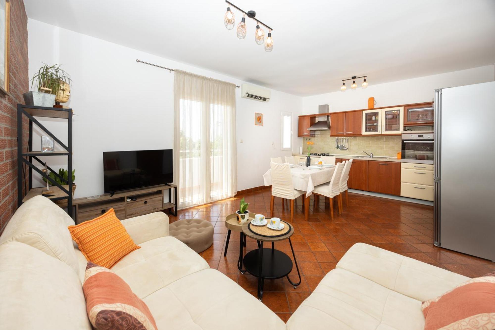 Casa Felice Apartments-Holiday Home Kastela Ngoại thất bức ảnh
