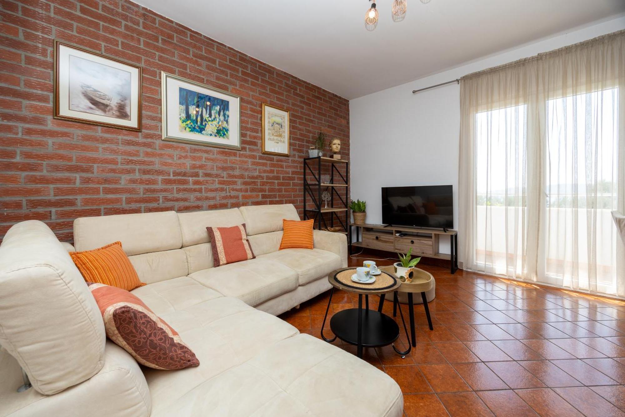 Casa Felice Apartments-Holiday Home Kastela Ngoại thất bức ảnh