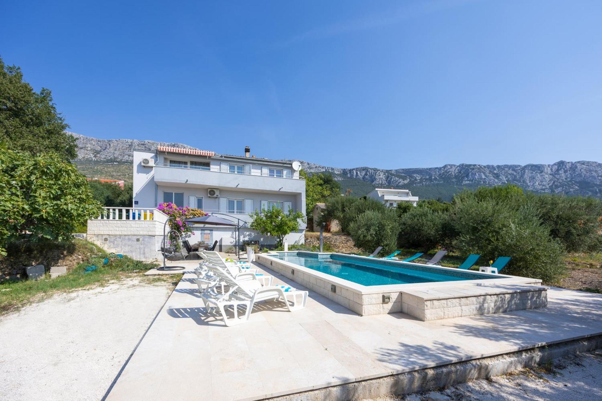 Casa Felice Apartments-Holiday Home Kastela Ngoại thất bức ảnh