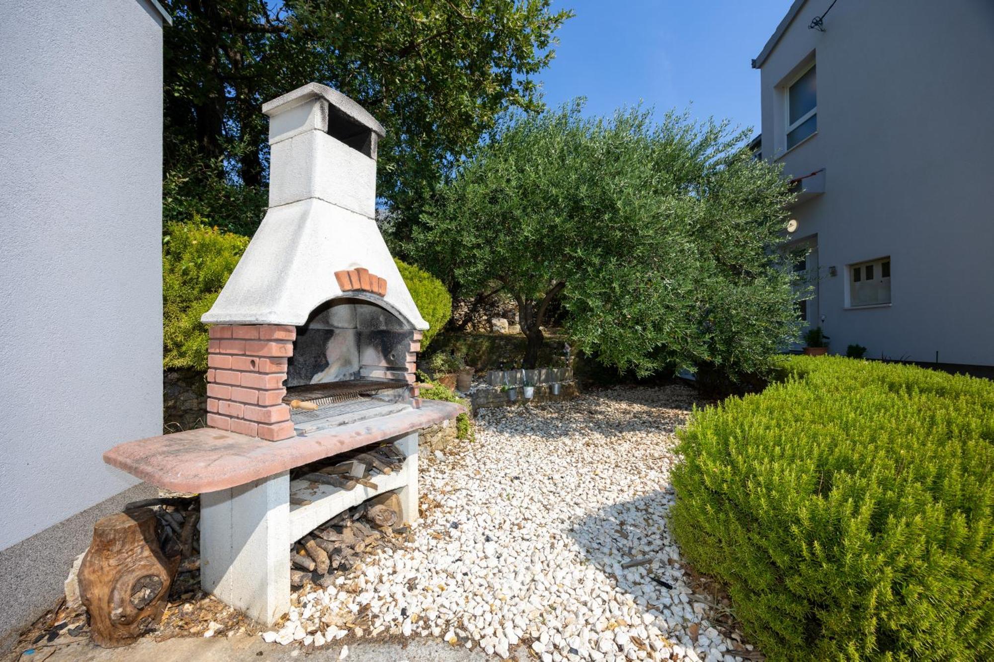 Casa Felice Apartments-Holiday Home Kastela Ngoại thất bức ảnh