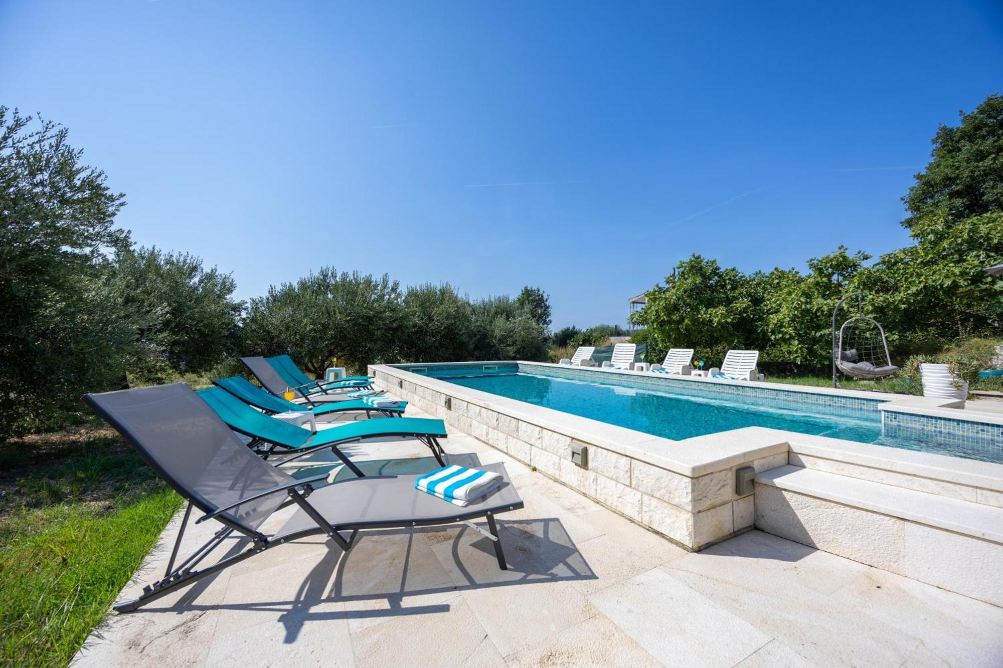 Casa Felice Apartments-Holiday Home Kastela Ngoại thất bức ảnh