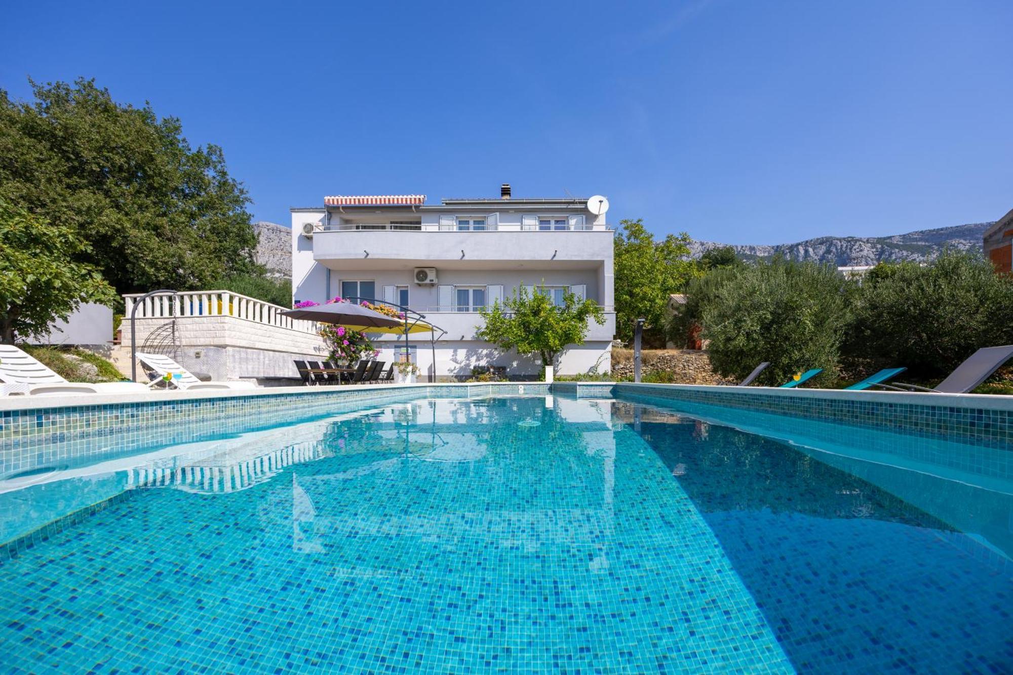 Casa Felice Apartments-Holiday Home Kastela Ngoại thất bức ảnh